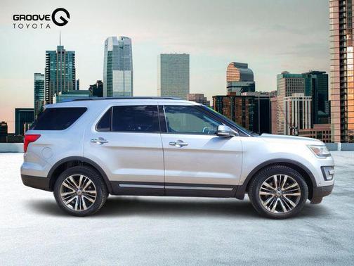 Ingot Silver 2017 Ford Explorer Platinum