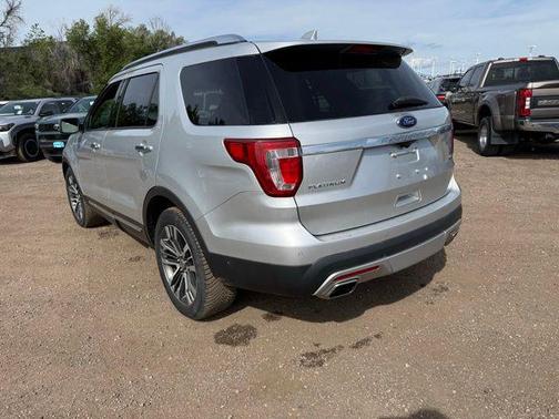 Ingot Silver 2017 Ford Explorer Platinum