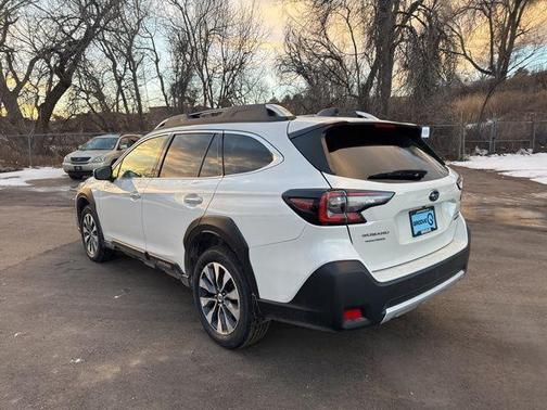 2023 Subaru Outback Touring XT