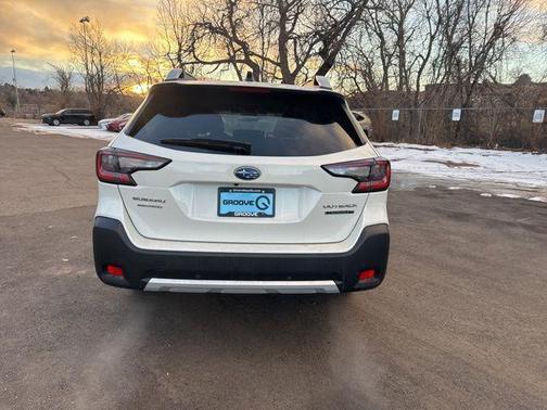 2023 Subaru Outback Touring XT