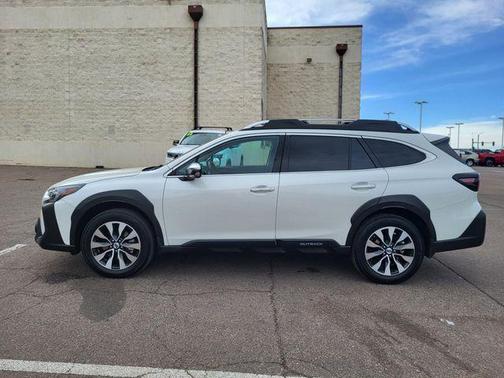 2023 Subaru Outback Touring XT