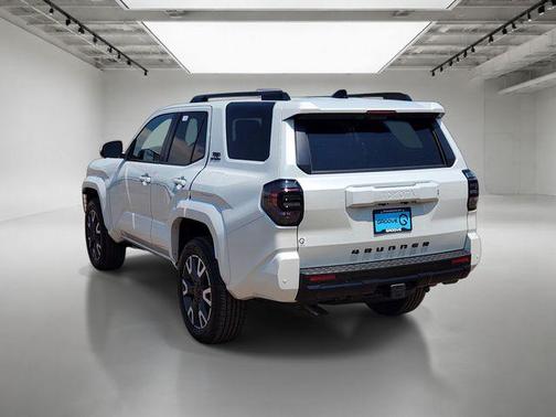 Wind Chill Pearl 2026 Toyota 4Runner TRD Sport Premium