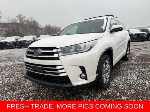 2017 Toyota Highlander Limited Platinum