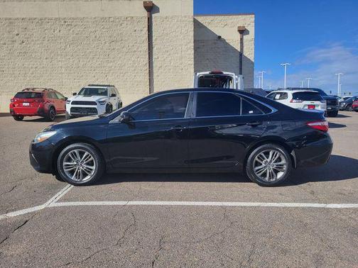 2017 Toyota Camry SE