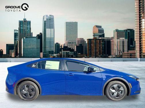 2026 Toyota Prius Plug-In Hybrid SE