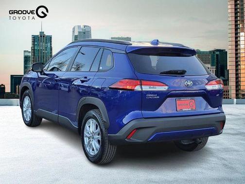 2024 Toyota Corolla Cross LE