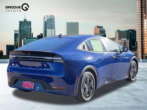 2026 Toyota Prius Plug-In Hybrid SE