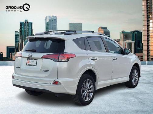 2017 Toyota RAV4 SE