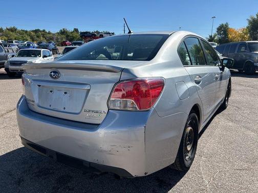 2016 Subaru Impreza 2.0i