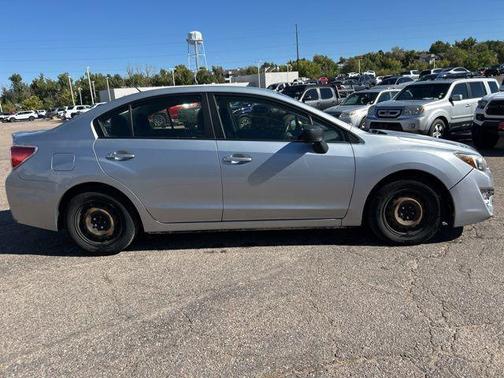 2016 Subaru Impreza 2.0i