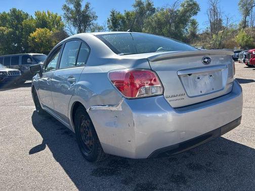 2016 Subaru Impreza 2.0i