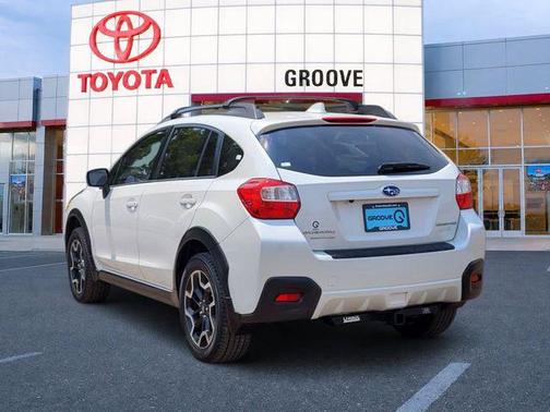 Crystal White Pearl 2016 Subaru Crosstrek 2.0i Limited