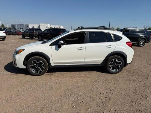 Crystal White Pearl 2016 Subaru Crosstrek 2.0i Limited