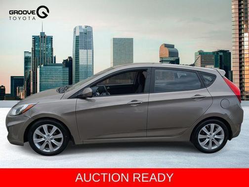 2012 Hyundai Accent SE