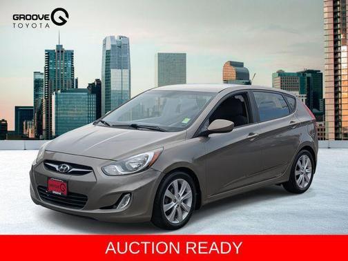 2012 Hyundai Accent SE