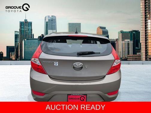 2012 Hyundai Accent SE