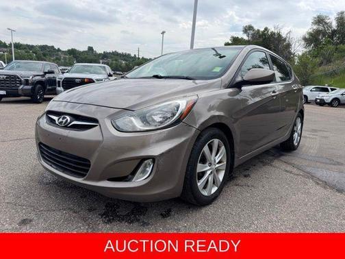 2012 Hyundai Accent SE
