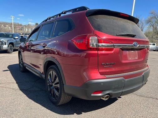 Crimson Red Pearl 2022 Subaru Ascent Onyx Edition 7-Passenger