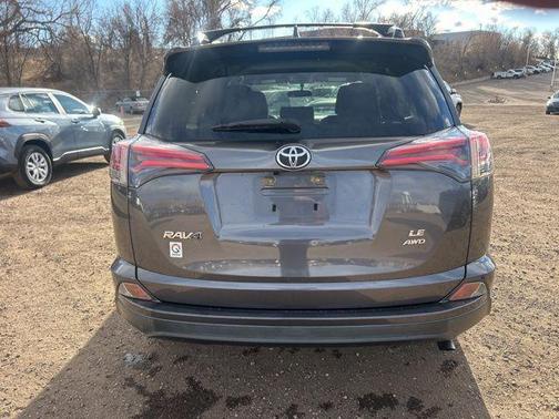 2016 Toyota RAV4 LE