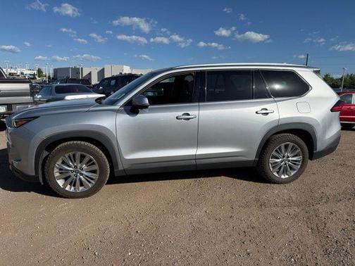 Celestial Silver Metallic 2024 Toyota Grand Highlander Platinum