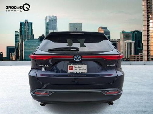 2022 Toyota Venza LE