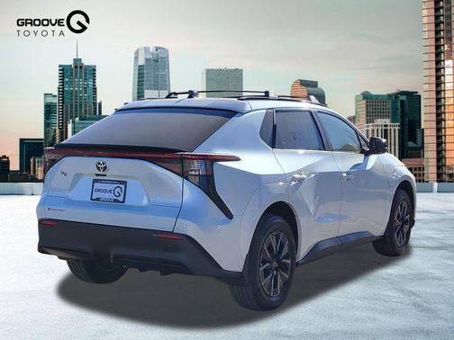 Wind Chill Pearl 2026 Toyota bZ XLE