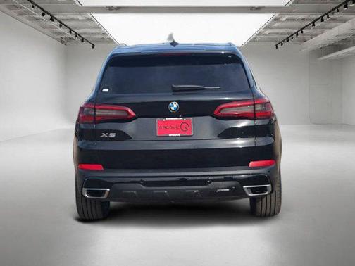 Jet Black 2020 BMW X5 xDrive40i