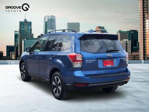 Quartz Blue 2017 Subaru Forester 2.5i Premium