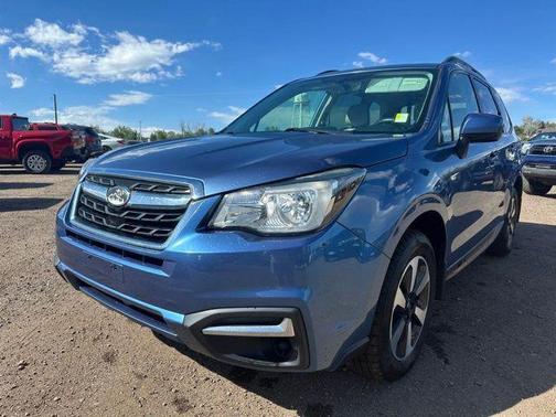 Quartz Blue 2017 Subaru Forester 2.5i Premium
