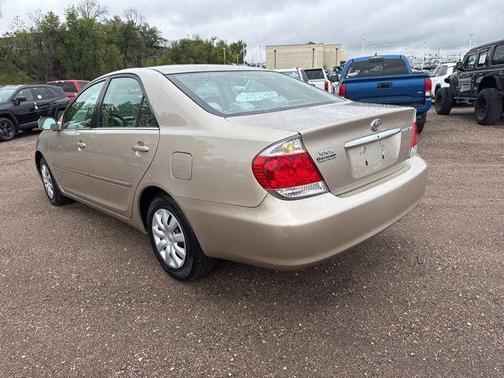 Desert Sand Mica 2006 Toyota Camry LE