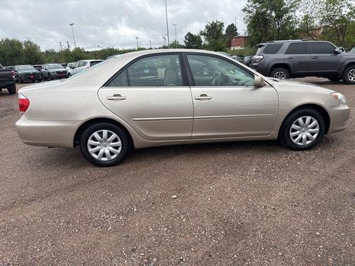Desert Sand Mica 2006 Toyota Camry LE