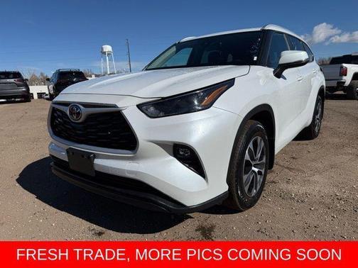 2025 Toyota Highlander XLE