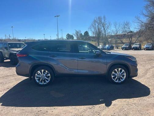 2021 Toyota Highlander Limited