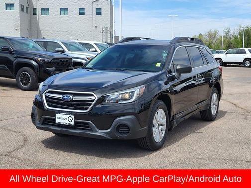 Crystal Black Silica 2018 Subaru Outback 2.5i