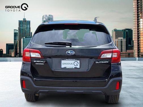 Crystal Black Silica 2018 Subaru Outback 2.5i