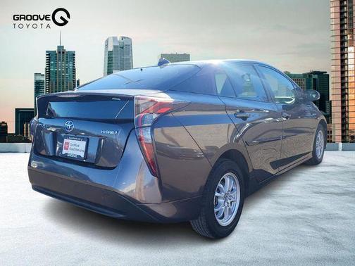 2016 Toyota Prius Three