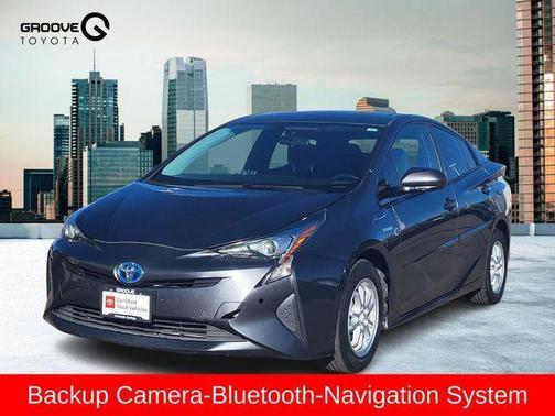 2016 Toyota Prius Three