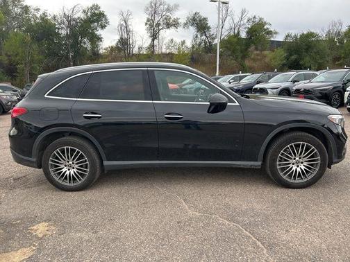 2023 Mercedes-Benz GLC 300 4MATIC