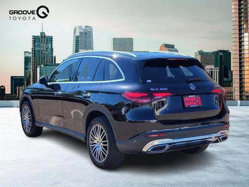 2023 Mercedes-Benz GLC 300 4MATIC