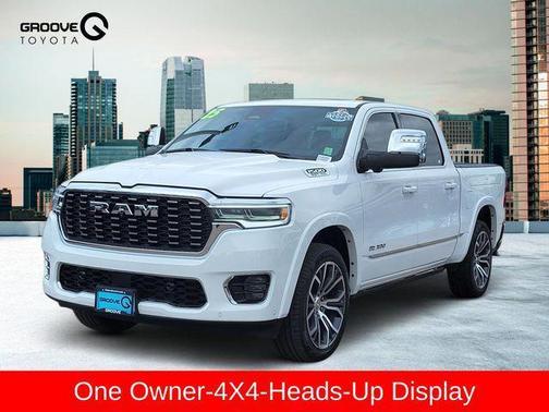 Bright White Clearcoat 2025 RAM 1500 ST