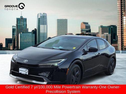 2026 Toyota Prius Plug-In Hybrid SE