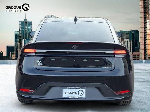 2026 Toyota Prius Plug-In Hybrid SE