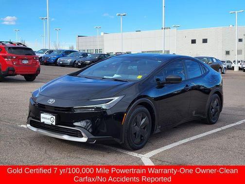 2026 Toyota Prius Plug-In Hybrid SE