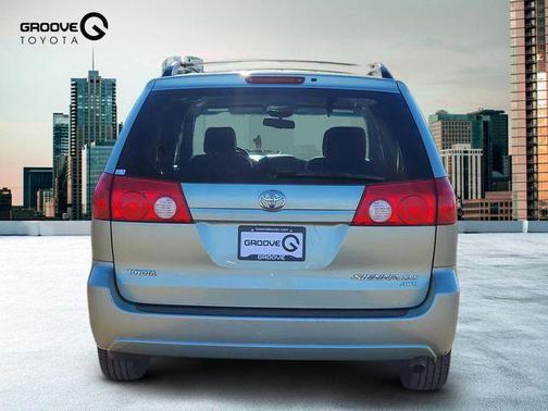 2006 Toyota Sienna XLE