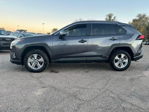 2023 Toyota RAV4 Hybrid XLE