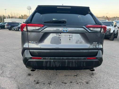 2023 Toyota RAV4 Hybrid XLE