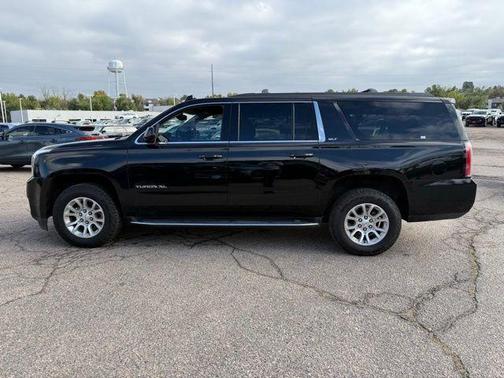 2019 GMC Yukon XL SLT