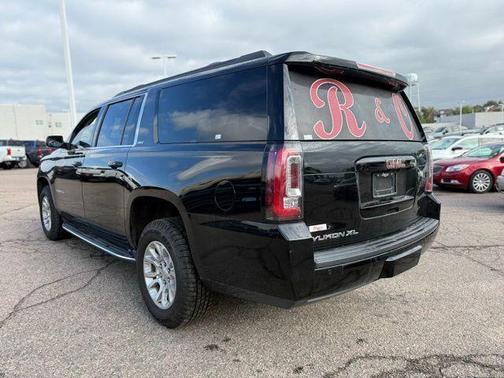 2019 GMC Yukon XL SLT