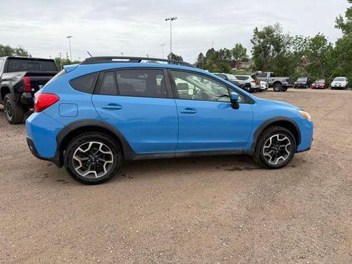 Hyper Blue 2016 Subaru Crosstrek 2.0i Premium