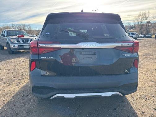 2023 Kia Seltos LX